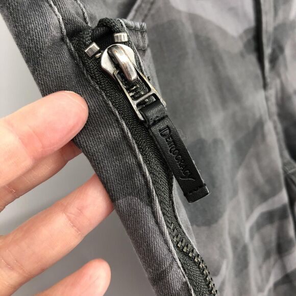 Democracy "Ab"solution Pants Womens 6 Camo Skinny Stretch Zipper Pockets Casual - Picture 3 of 15